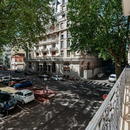 Les Ambassadeurs T2 4 Couchages, Ascenseur, Balcon * Vichy