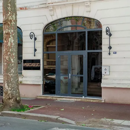 Les Ambassadeurs T2 4 Couchages, Ascenseur, Balcon Appartamento Vichy