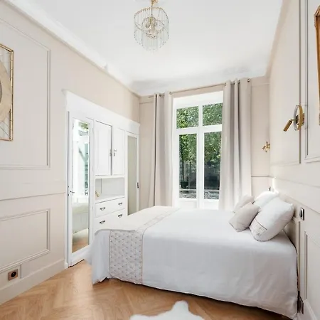 Les Ambassadeurs T2 4 Couchages, Ascenseur, Balcon Vichy