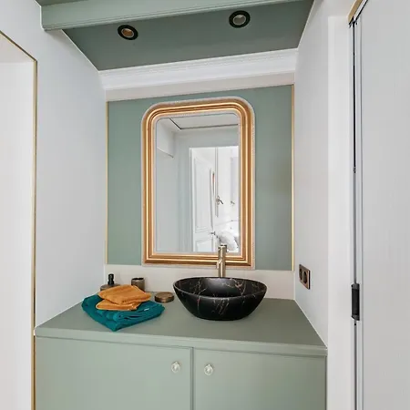 Les Ambassadeurs T2 4 Couchages, Ascenseur, Balcon * Vichy